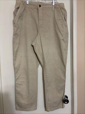 Old Navy Cream/Tan Chino-Style Pants - XL